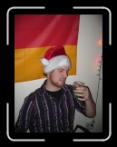FLH XMAS 010 * clearly the rum is NOT up to pete's standards * 1944 x 2592 * (1.81MB)